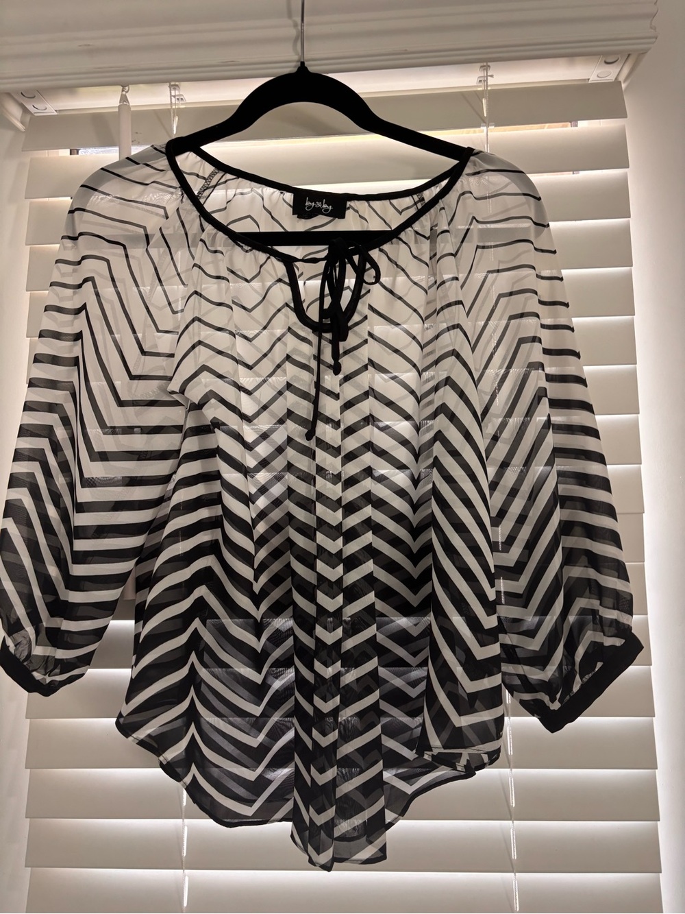 by & by Black and White Chevron Sheer Tie-Front Blouse